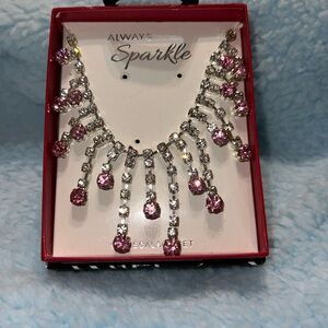 Lovely dressy pink and clear gem necklace